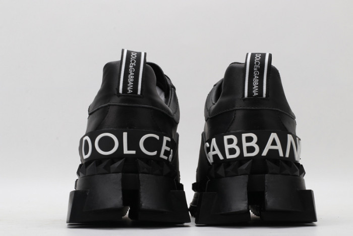 DG SNEAKER