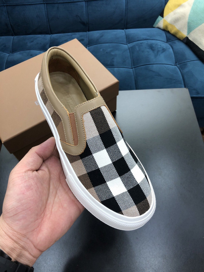 BUBERY SNEAKER