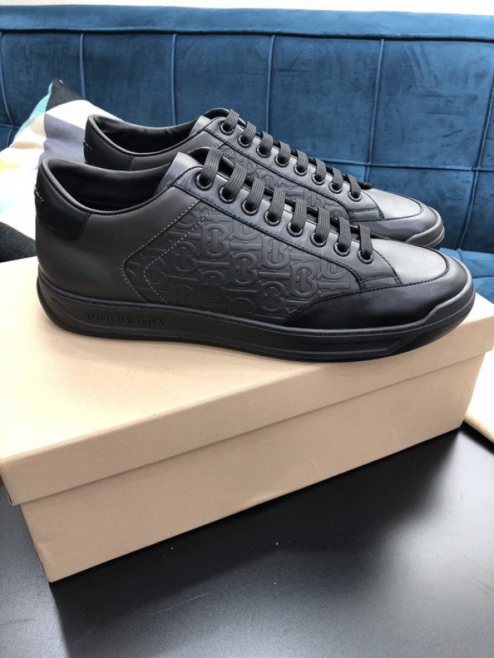 BUBERY SNEAKER