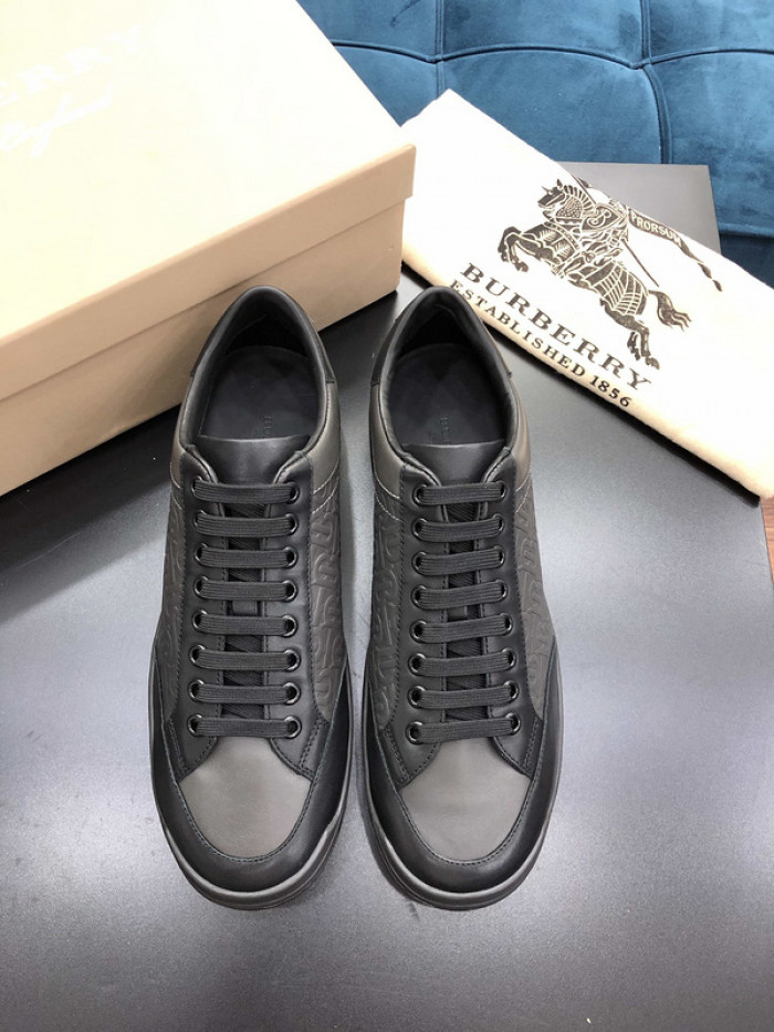 BUBERY SNEAKER