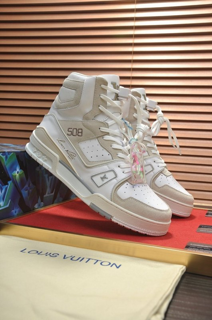 lovt sneaker